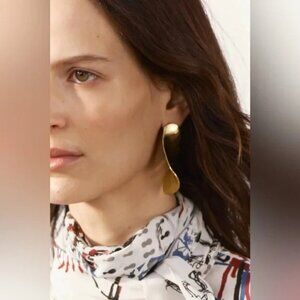 ZARA Oval Earrings elegant luxury Gold ✨✨🔥 NWT